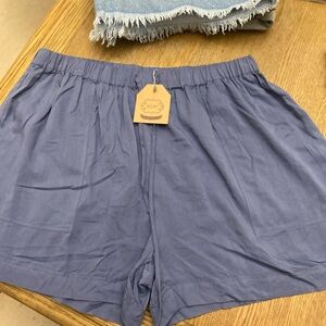 Texture drawstring shorts